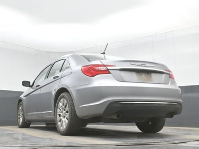 2013 Chrysler 200 LX