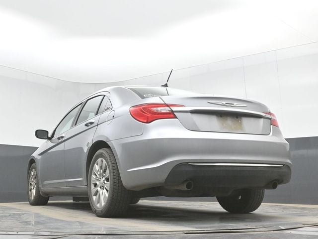 2013 Chrysler 200 LX