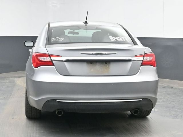 2013 Chrysler 200 LX