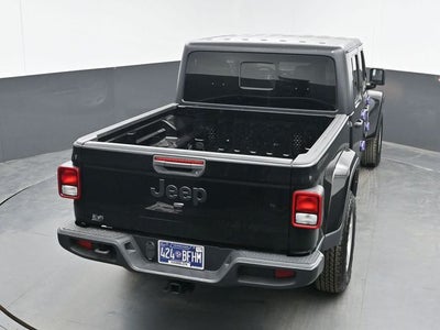 2022 Jeep Gladiator Sport