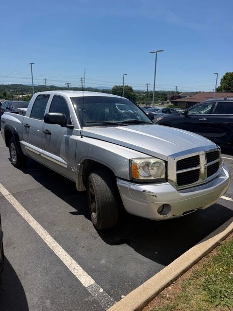 2005 Dodge Dakota SLT