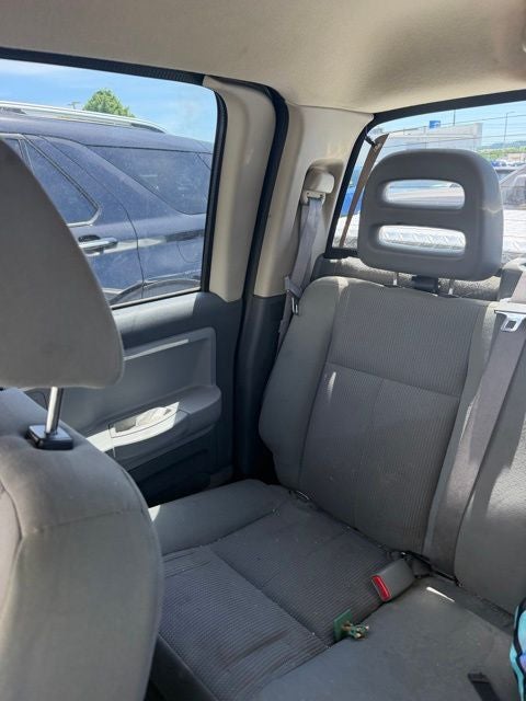 2005 Dodge Dakota SLT