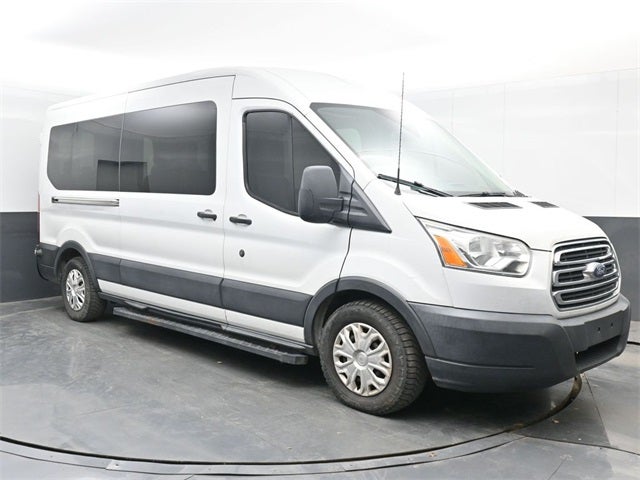 2016 Ford Transit Wagon XLT