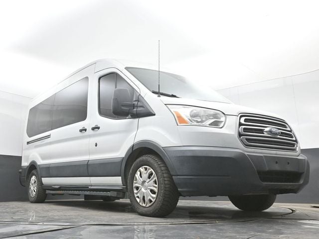 2016 Ford Transit Wagon XLT