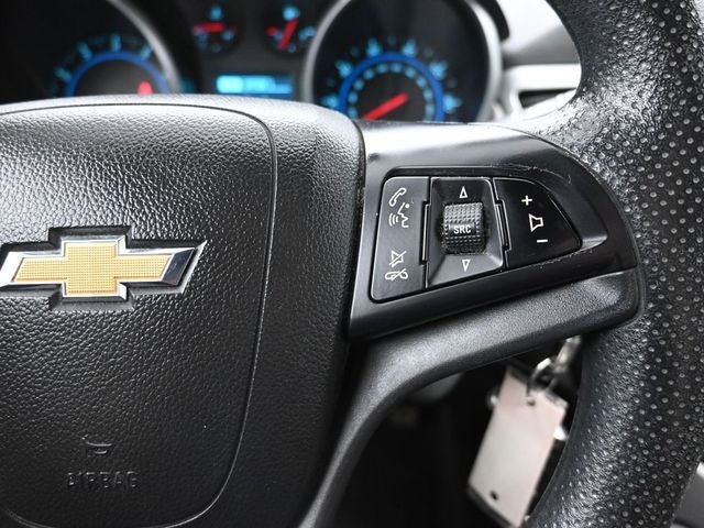 2013 Chevrolet Cruze LS