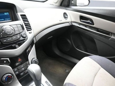 2013 Chevrolet Cruze LS