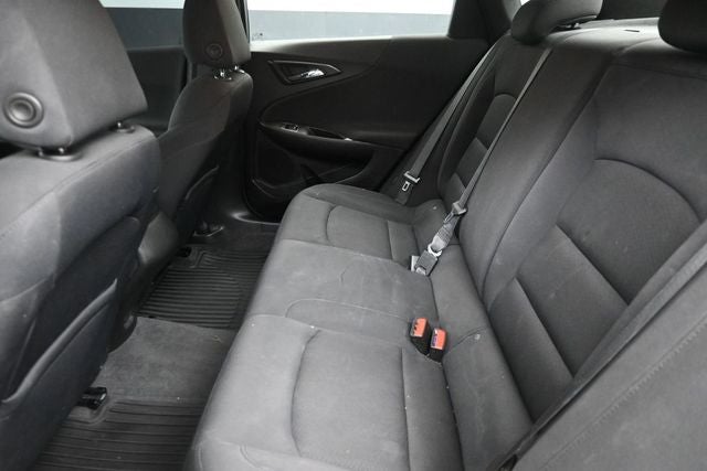 2022 Chevrolet Malibu LS 1LS