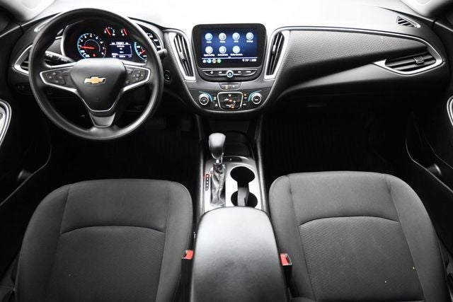 2022 Chevrolet Malibu LS 1LS