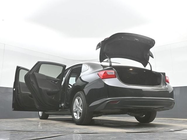 2022 Chevrolet Malibu LS 1LS