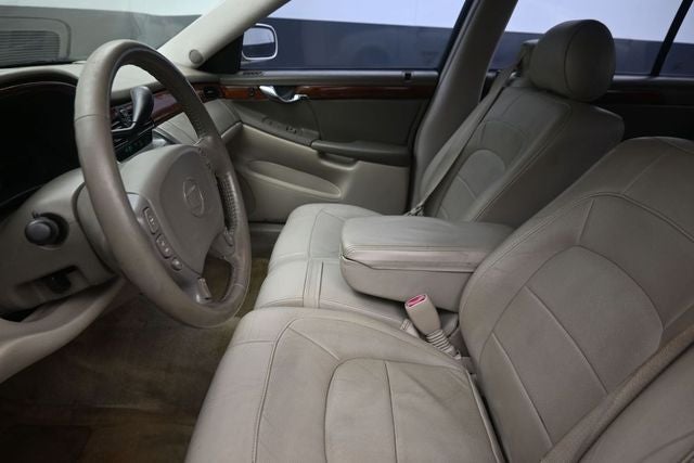2004 Cadillac DeVille Base