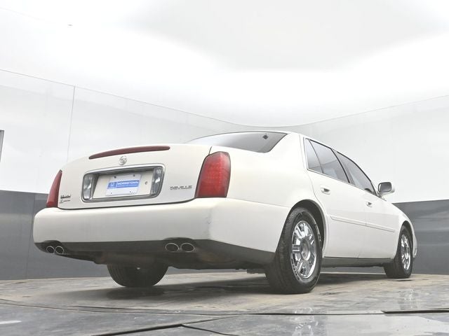 2004 Cadillac DeVille Base