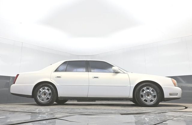 2004 Cadillac DeVille Base