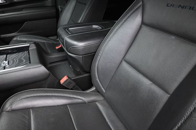 2023 GMC Yukon Denali Denali