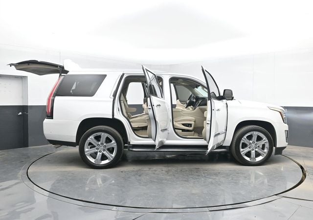 2020 Cadillac Escalade Premium Luxury