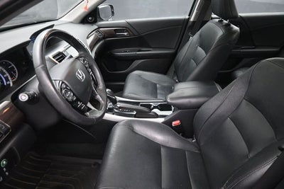 2017 Honda Accord EX-L w/Navigation and Honda Sensing