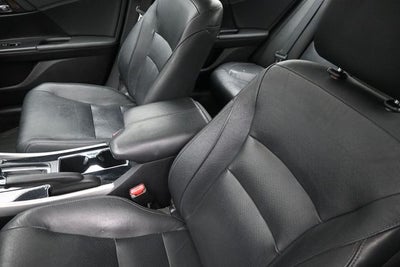 2017 Honda Accord EX-L w/Navigation and Honda Sensing