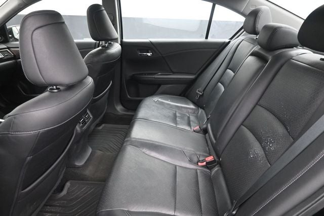 2017 Honda Accord EX-L w/Navigation and Honda Sensing