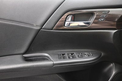 2017 Honda Accord EX-L w/Navigation and Honda Sensing