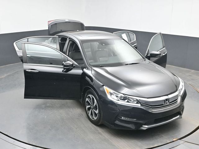 2017 Honda Accord EX-L w/Navigation and Honda Sensing