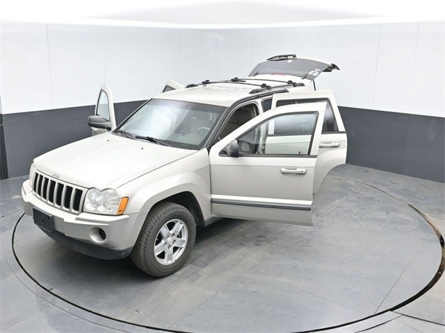 2007 Jeep Grand Cherokee Laredo