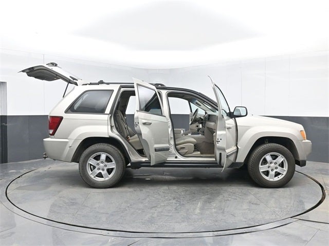 2007 Jeep Grand Cherokee Laredo