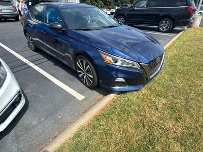 2022 Nissan Altima 2.5 SR