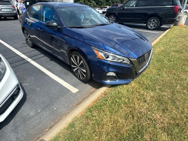 2022 Nissan Altima 2.5 SR