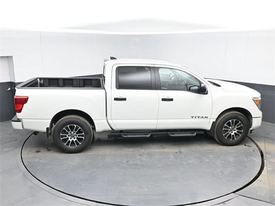 2024 Nissan Titan SV