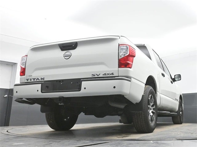 2024 Nissan Titan SV