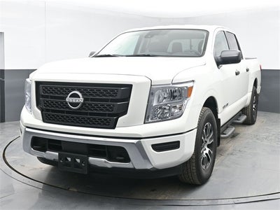 2024 Nissan Titan SV