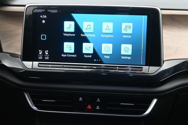 2024 Volkswagen Atlas 2.0T SE