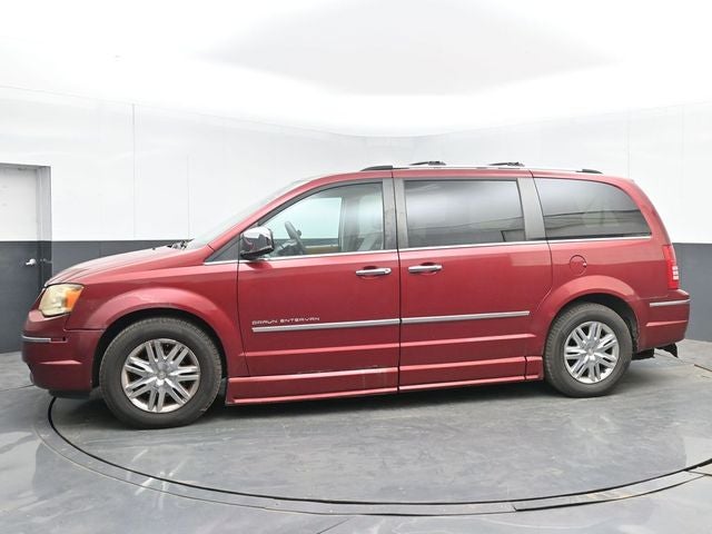 2010 Chrysler Town & Country Limited