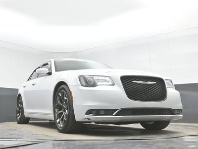 2016 Chrysler 300 S