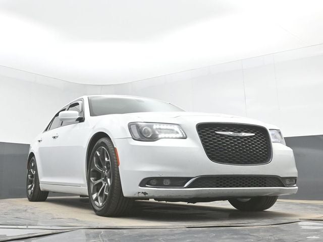 2016 Chrysler 300 S