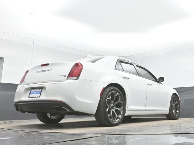 2016 Chrysler 300 S