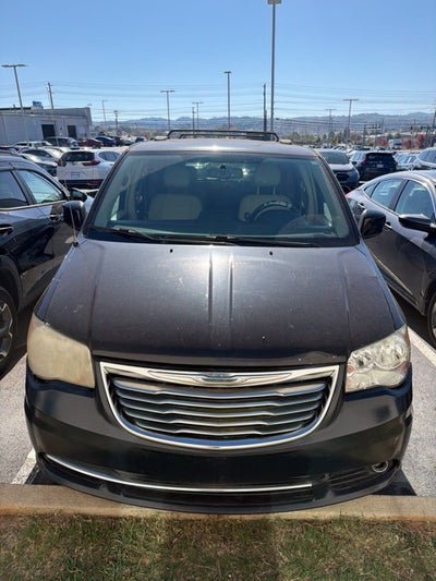 2013 Chrysler Town & Country Touring