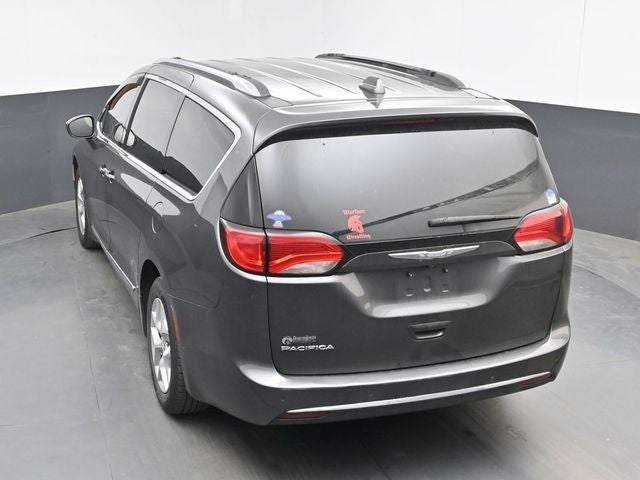 2017 Chrysler Pacifica Touring L Plus