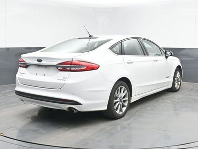 2017 Ford Fusion Hybrid SE