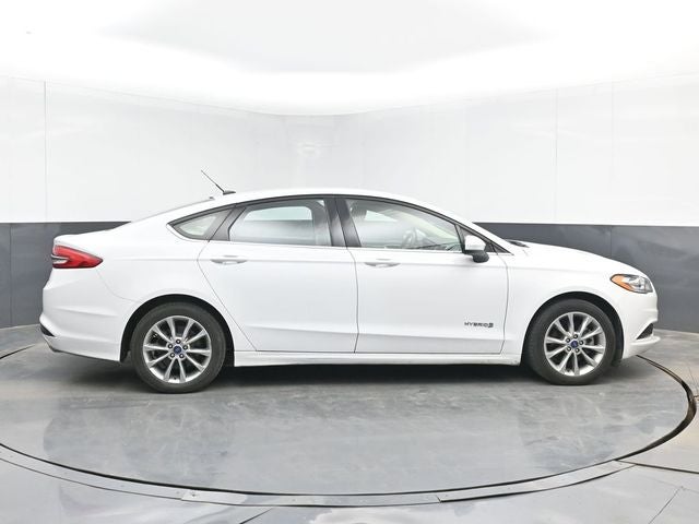 2017 Ford Fusion Hybrid SE