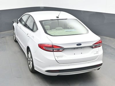 2017 Ford Fusion Hybrid SE