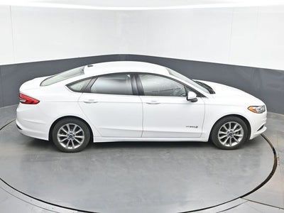 2017 Ford Fusion Hybrid SE