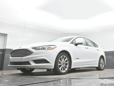 2017 Ford Fusion Hybrid SE