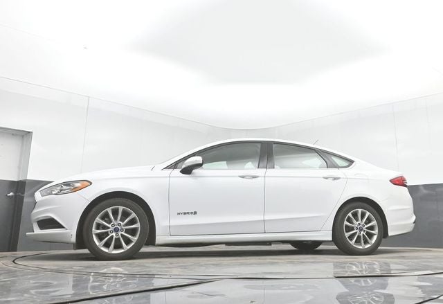 2017 Ford Fusion Hybrid SE