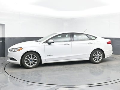 2017 Ford Fusion Hybrid SE