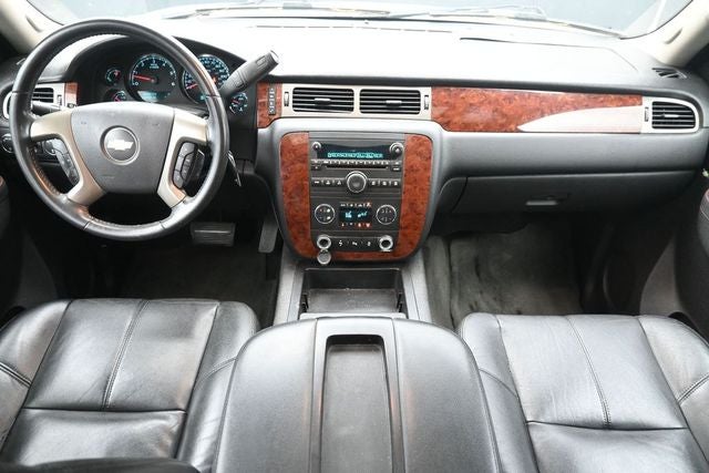 2013 Chevrolet Black Diamond Avalanche LT