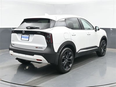 2025 Nissan Kicks SR