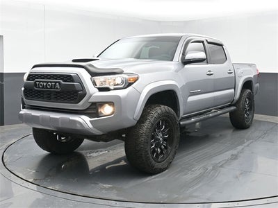 2016 Toyota Tacoma TRD Sport