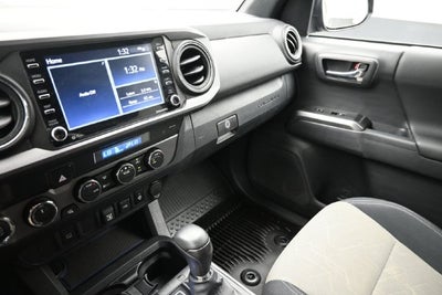 2022 Toyota Tacoma TRD Sport V6