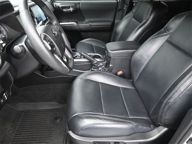 2022 Toyota Tacoma TRD Sport V6