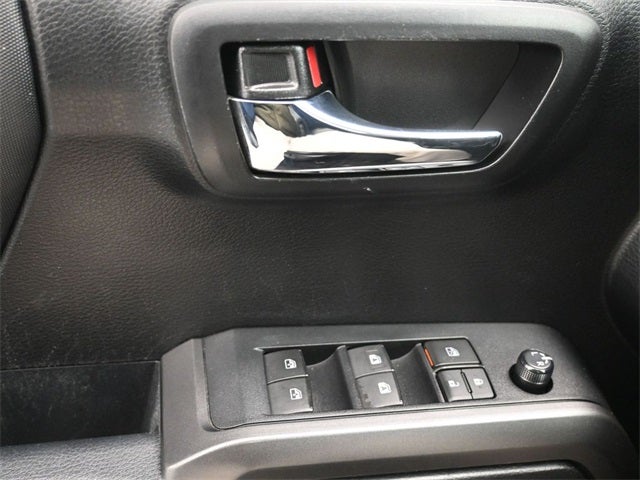 2022 Toyota Tacoma TRD Sport V6